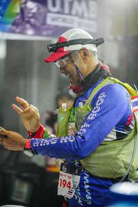 BIB: 160, 194
                            <button type="button" onclick="openModal(22310744)" class="btn btn-primary btn-sm float-right btn-popup" data-toggle="modal" data-target=".modal-high-quality">
                        <i class="fas fa-shopping-cart"></i> Add to Cart
                    </button>
                                            <button type="button" onclick="isThisMe(22310744, true)" class="btn btn-success btn-sm float-right btn-popup btn-isme hidden" data-toggle="tooltip" data-placement="bottom" title="นี่คือรูปของคุณใช่ไหม คลิกที่นี่เพื่อเอาเข้าอัลบั้ม">
                        <i class="fas fa-plus"></i> Add to album
                    </button>
                    <button type="button" onclick="isThisMe(22310744, false)" class="btn btn-warning btn-sm float-right btn-popup btn-isnotme hidden">
                        <i class="fas fa-ban"></i> Remove from album
                    </button>